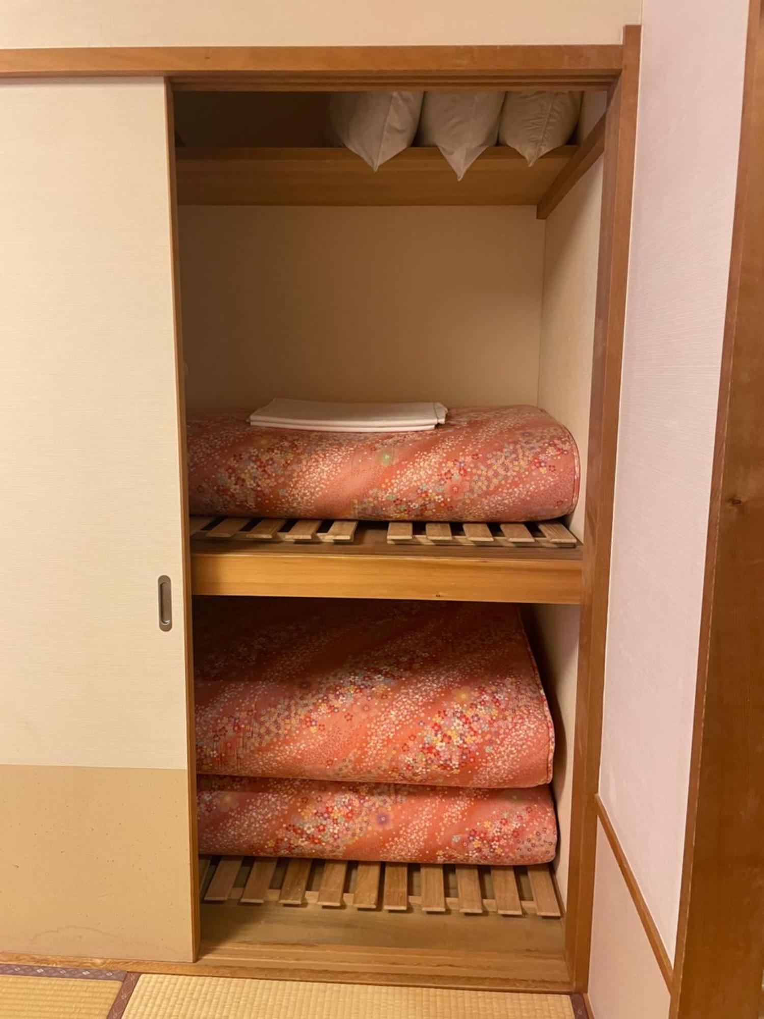 Dormy Club Karuizawa Hotell Rum bild