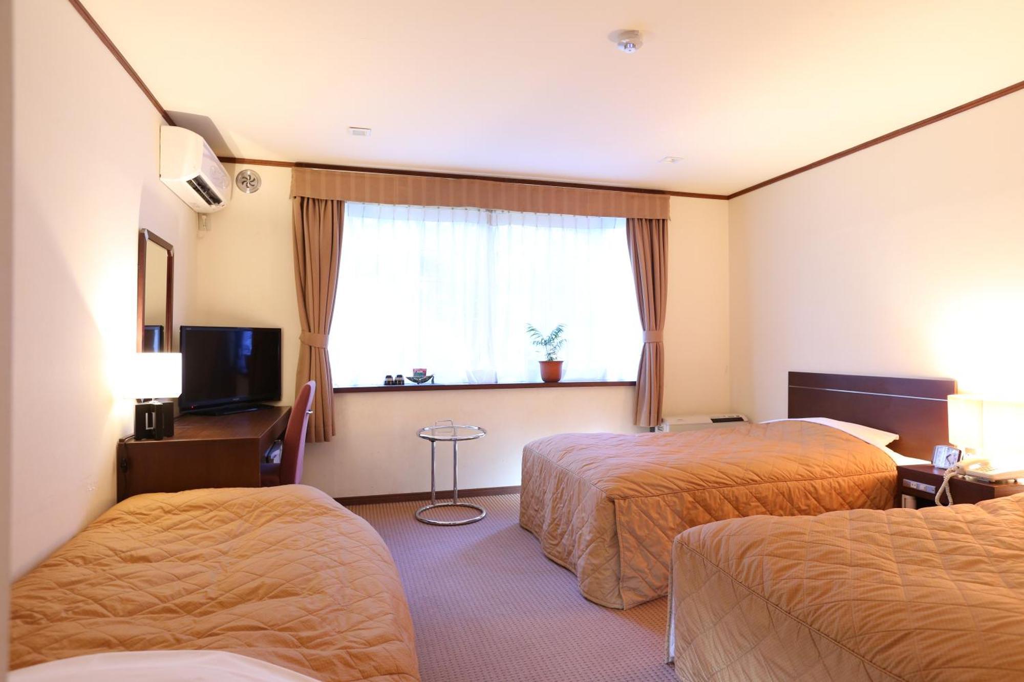 Dormy Club Karuizawa Hotell Rum bild
